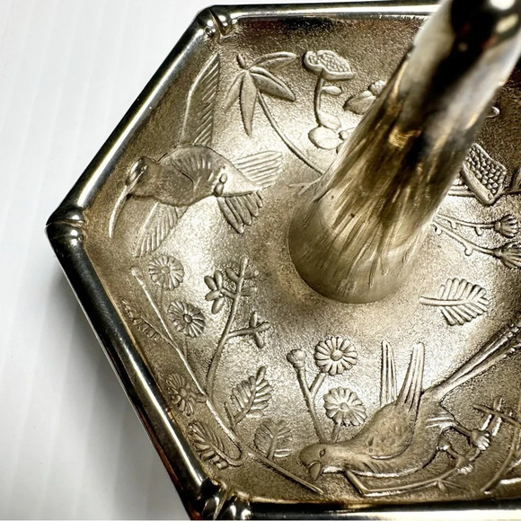 Vintage Godinger Silver Plated Ring Holder Humming Birds Flowers Nature Jewelry - Picture 6 of 9